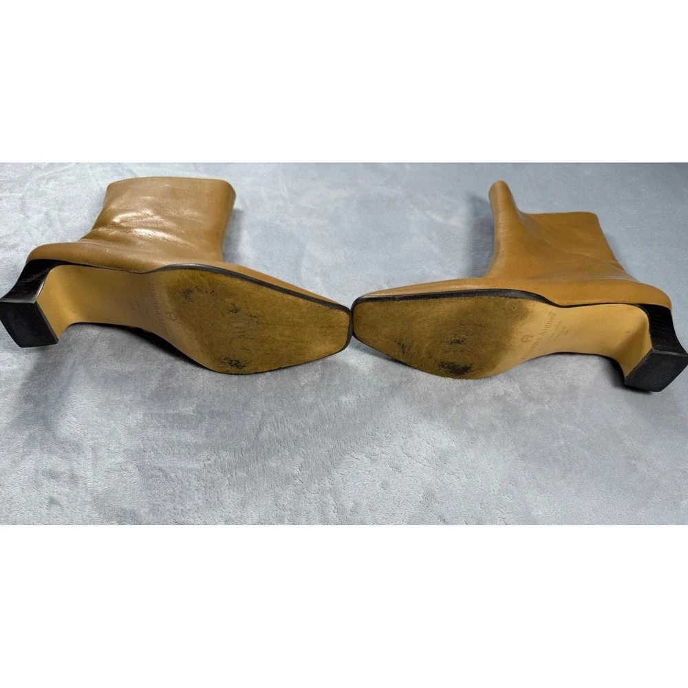 Etienne Aigner Ankle Boots Tan Leather Siz 6M Zip Up Heel‎